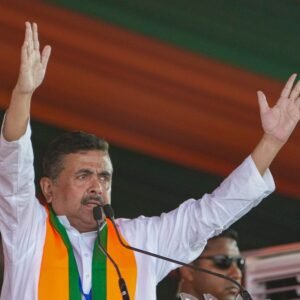 মমতার পাড়ায় দাঁড়িয়েই মুখ্যমন্ত্রীকে হারানোর হুঙ্কার শুভেন্দু অধিকারীর, সারলেন ভবানীপুরে প্রচার | শুভেন্দু অধিকারী মমতার পাড়ায় প্রচার চালালেন, জয়ের দাবি | Suvendu Adhikari Campaigns In Bhabanipur