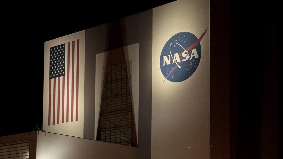 মৃত্যু নিশ্চিত! ৭ সেকেন্ডের মধ্যেই মরবে বহু মানুষ! ঘটবে অগাস্টের এই দিনে, ঘটনা কী? কী বলছে নাসা? জানুন | Many people will die within 7 seconds! What will happen on this day in August? What does NASA say?