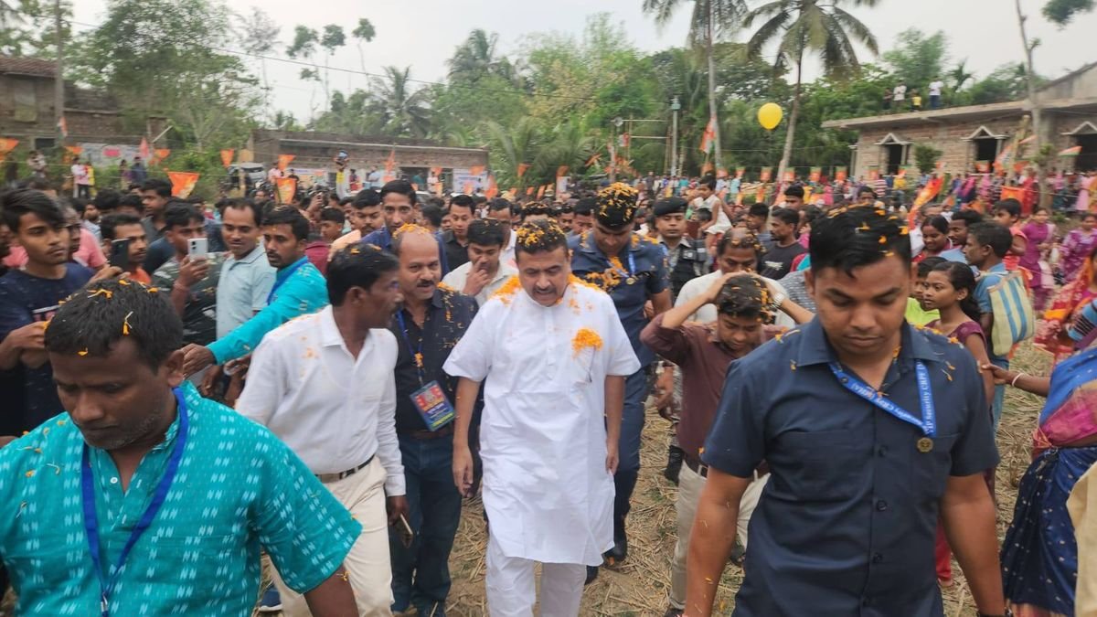 মধ্যমগ্রামে শুভেন্দু অধিকারীর আপ্ত সহায়ক চন্দ্রনাথ রথকে গুলি করে খুন, এলাকায় চাঞ্চল্য | চন্দ্রনাথ রথ হত্যাকাণ্ডে চাঞ্চল্য: মধ্যমগ্রামে শুভেন্দু অধিকারীর আপ্ত সহায়ক খুন | Suvendu Adhikari Aide Shot Dead