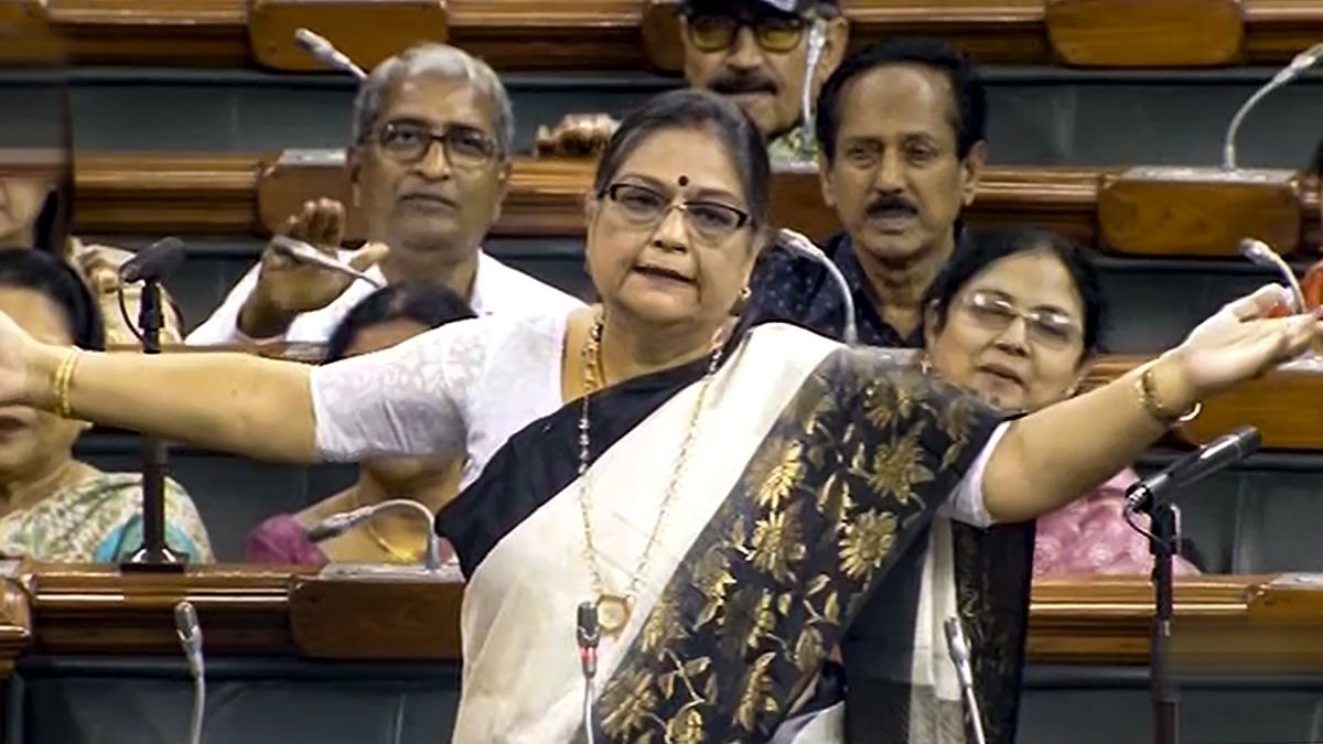 তৃণমূলের সমস্ত পদ থেকে ইস্তফা কাকলি ঘোষ দস্তিদারের, এবার কোন পথে সাংসদ? | কাকলি ঘোষ দস্তিদার সব দলীয় পদ থেকে পদত্যাগ করলেন | Kakoli Ghosh Dastidar Resigns From TMC Posts