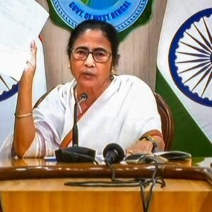 আরজি কর কাণ্ডে স্ক্যানারে এবার মমতা! খতিয়ে দেখা হবে প্রাক্তন মুখ্যমন্ত্রীর ভূমিকা | সুভেন্দু অধিকারী ৩ আইপিএসকে সাসপেন্ড করলেন আরজি কর কাণ্ডে | Suvendu Adhikari Suspends 3 IPS Officers In RG Kar Case